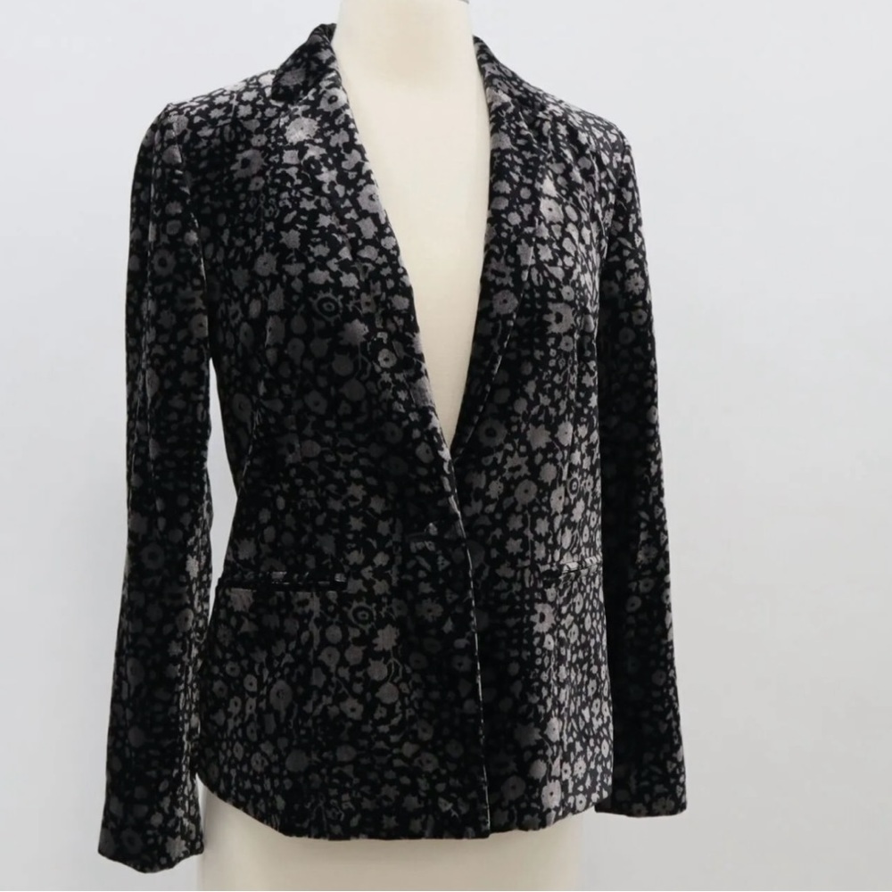 Anthropologie Elevenses Lumi Velvet Floral black & Silver Jacket - 10 NWOT